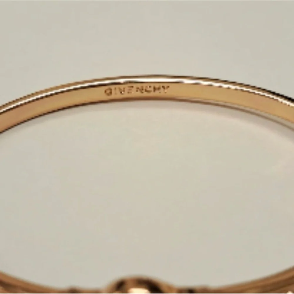 🟠NEW! GIVENCHY Round Crystal and Pave Hinged Bangle Bracelet in Rose Gold